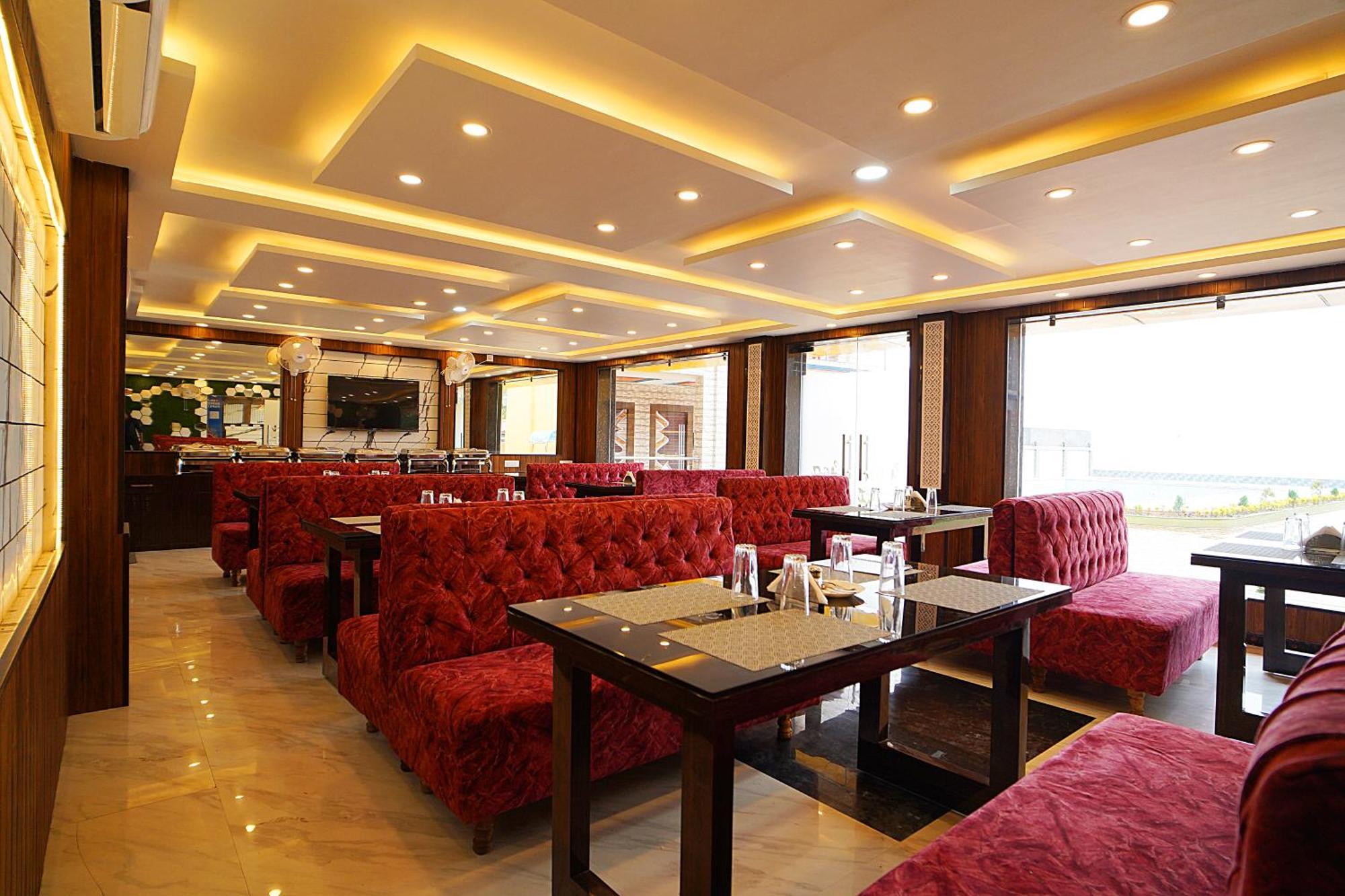 מנדרמוני Goa Beach Resort On Beach מראה חיצוני תמונה