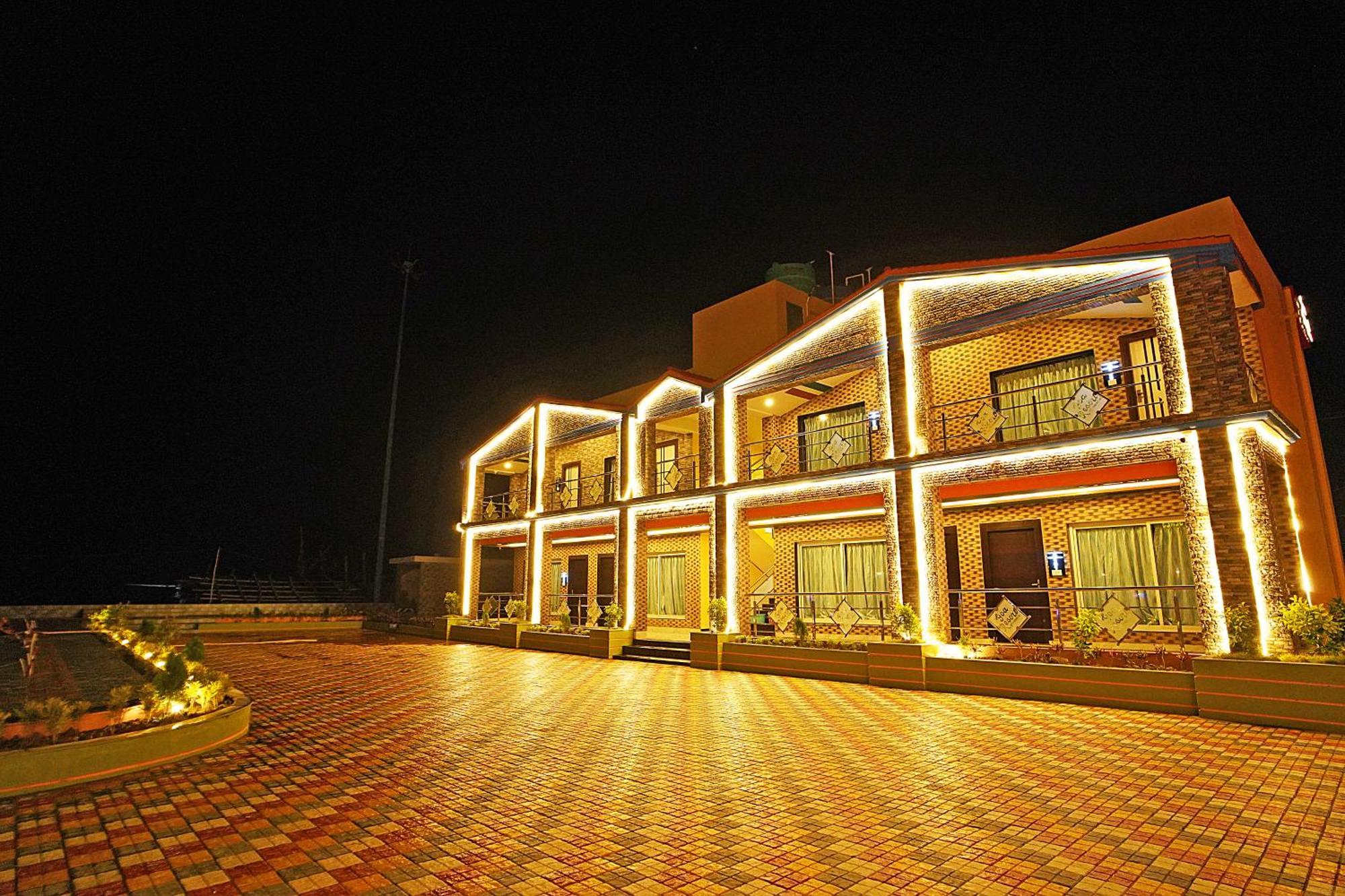 מנדרמוני Goa Beach Resort On Beach מראה חיצוני תמונה
