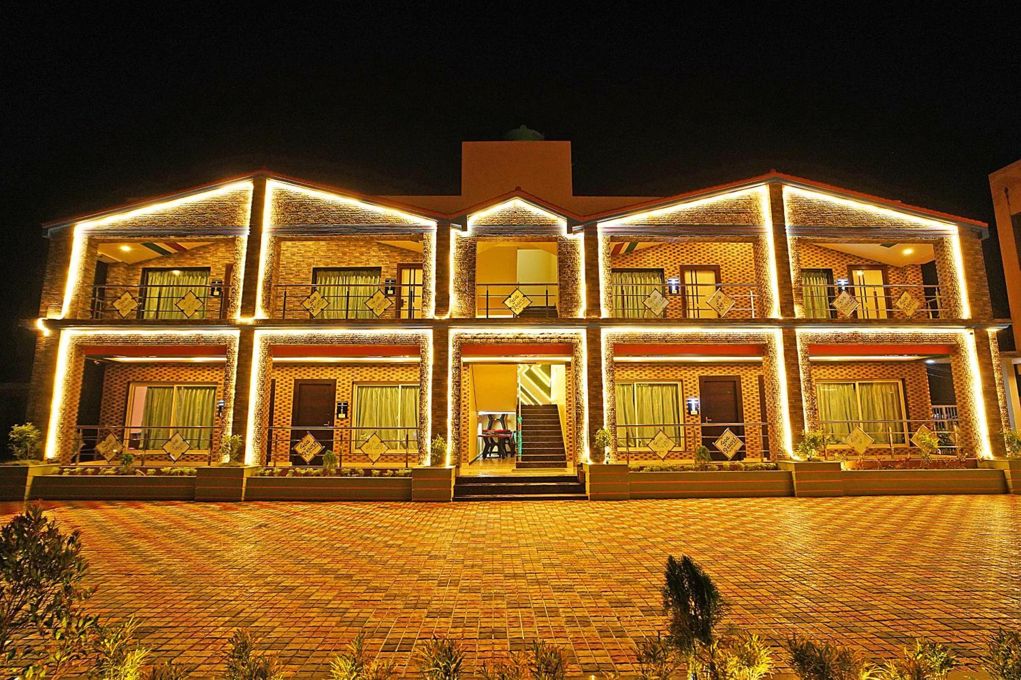 מנדרמוני Goa Beach Resort On Beach מראה חיצוני תמונה
