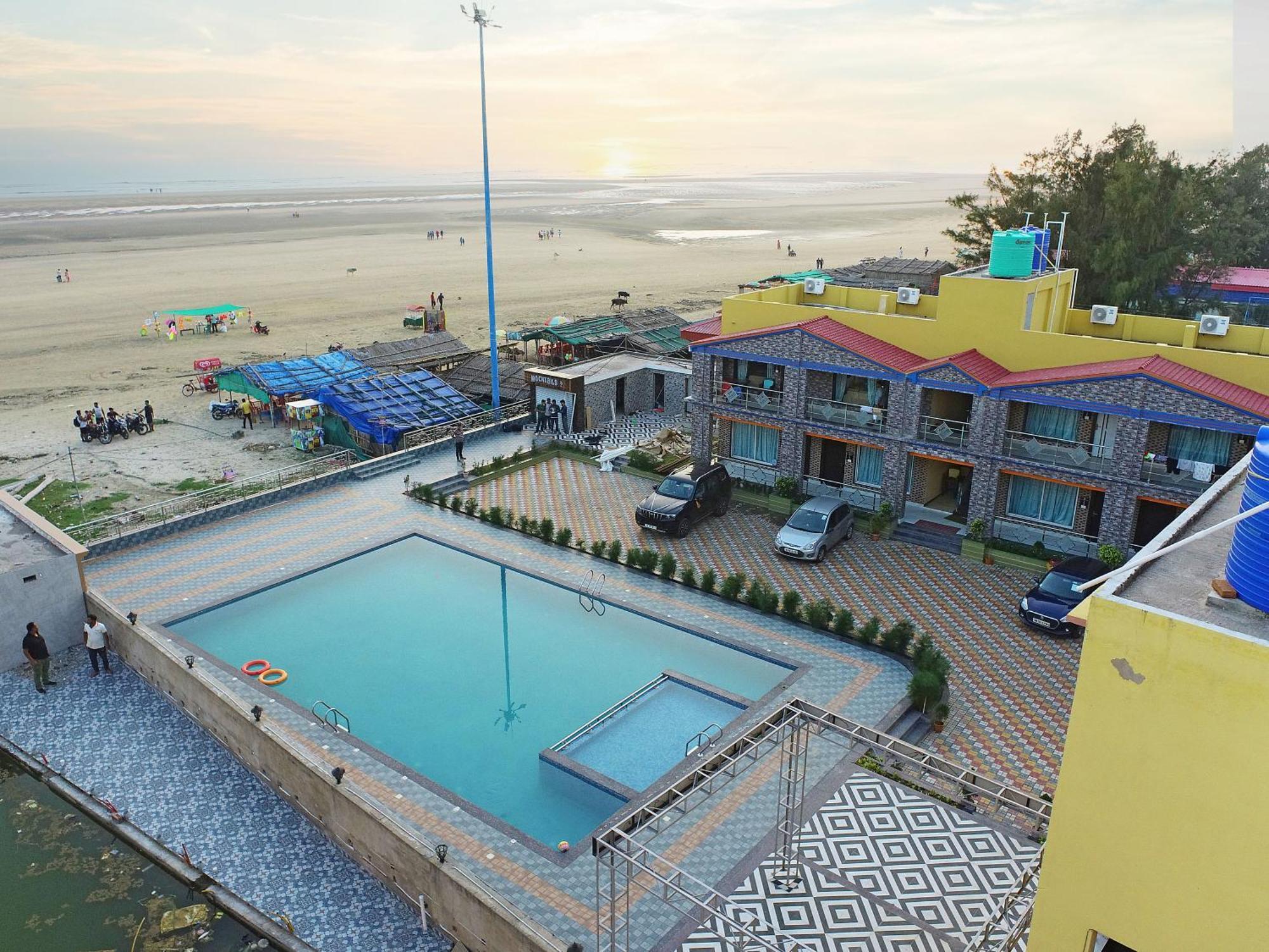 מנדרמוני Goa Beach Resort On Beach מראה חיצוני תמונה